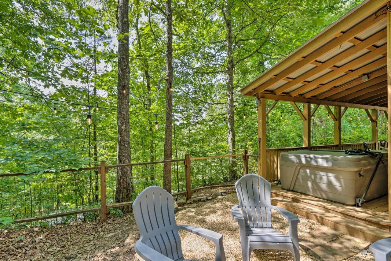 Bumblebee Cottage Murphy Retreat With Hot Tub Salem Екстериор снимка