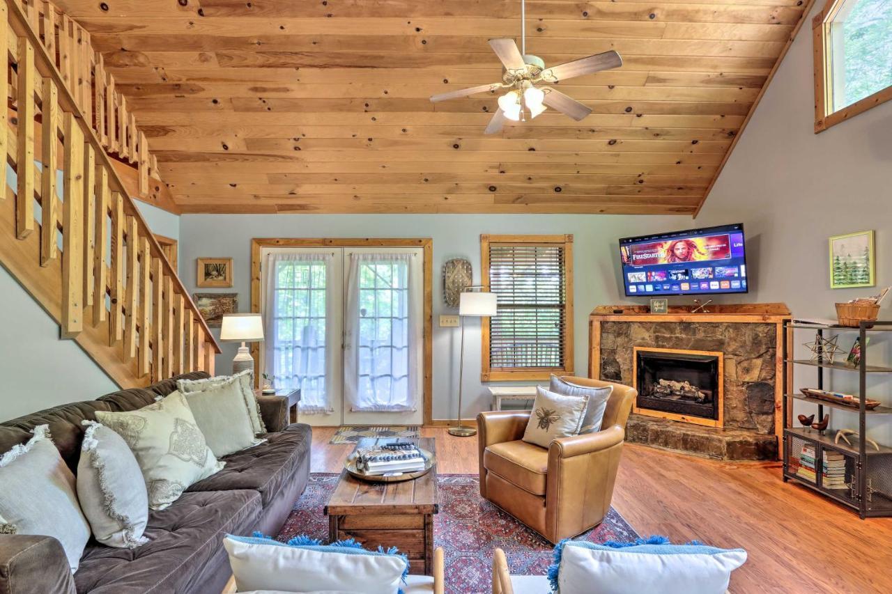 Bumblebee Cottage Murphy Retreat With Hot Tub Salem Екстериор снимка