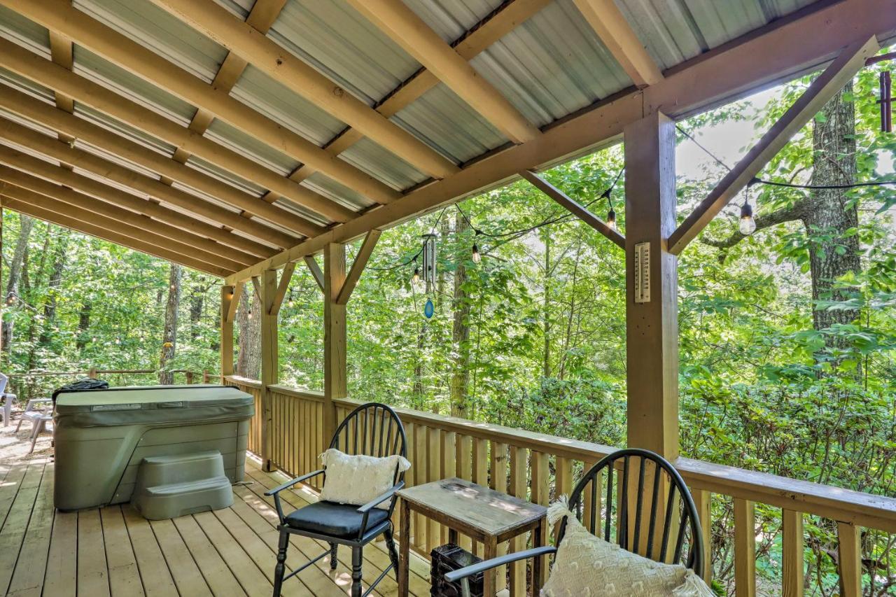 Bumblebee Cottage Murphy Retreat With Hot Tub Salem Екстериор снимка
