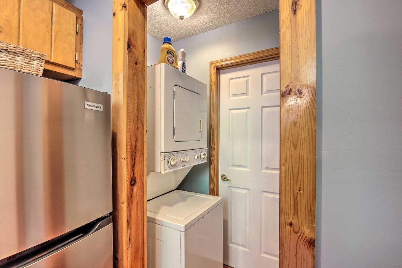 Bumblebee Cottage Murphy Retreat With Hot Tub Salem Екстериор снимка