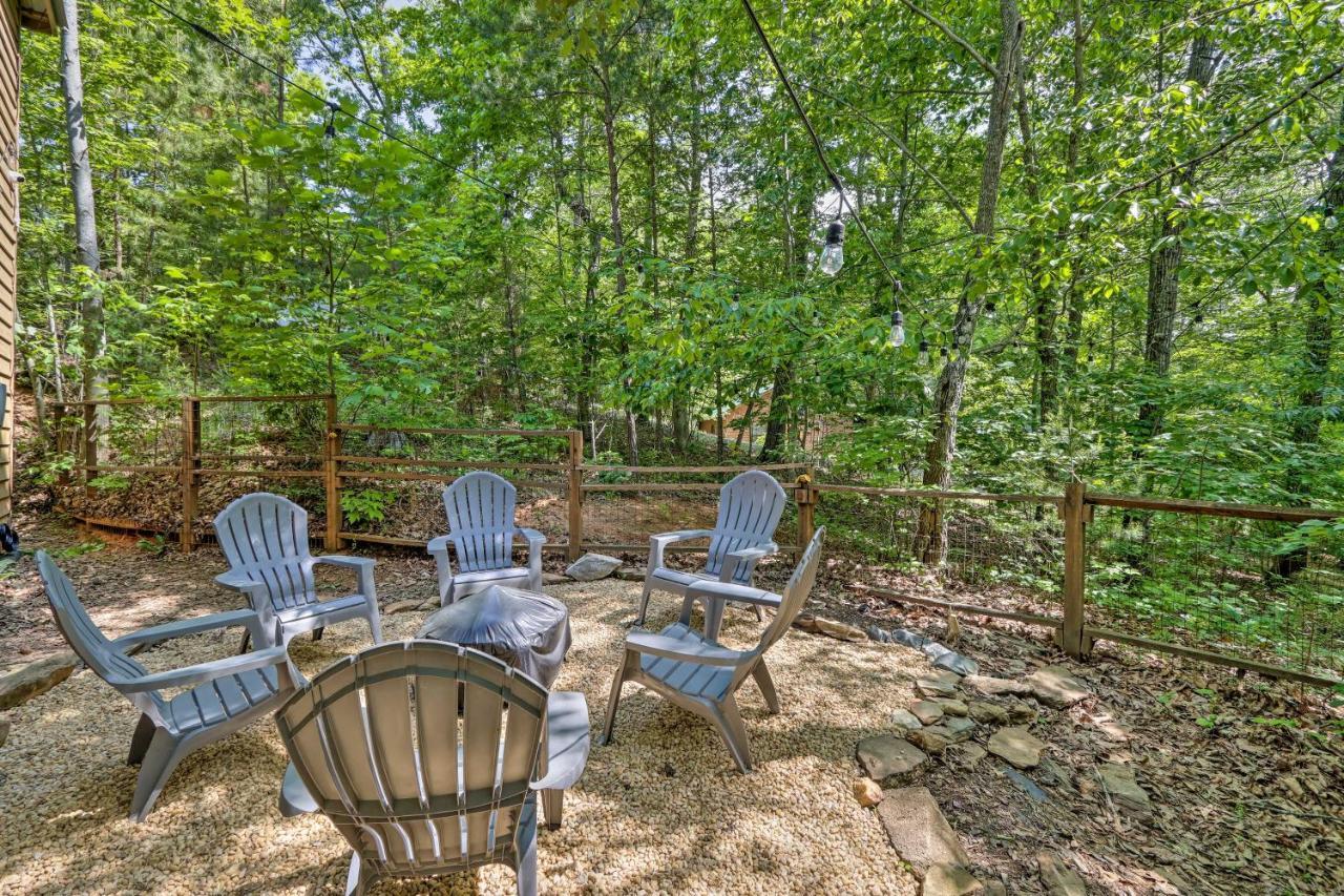 Bumblebee Cottage Murphy Retreat With Hot Tub Salem Екстериор снимка